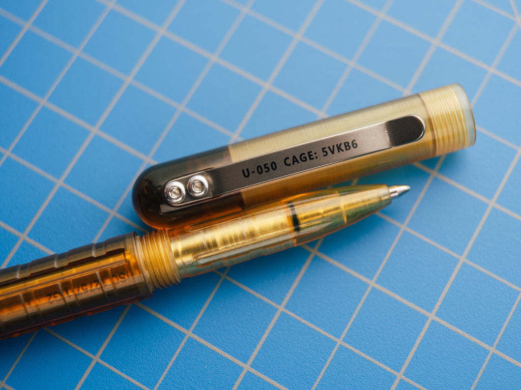 Ultem Embassy Pen / Ti Clip - 限定版 Gen 2 ＋ 初回特典レザーケース付属 EDC・防災グッズ_クリップ部にシリアルNo入り