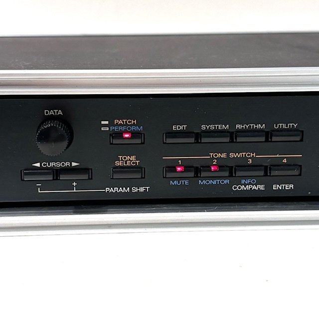 Roland ローランド シンセサイザーモジュール JV-880 ZE22391 PCM音源 ROM要領 8MB AC100V 50/60Hz 15W_画像7