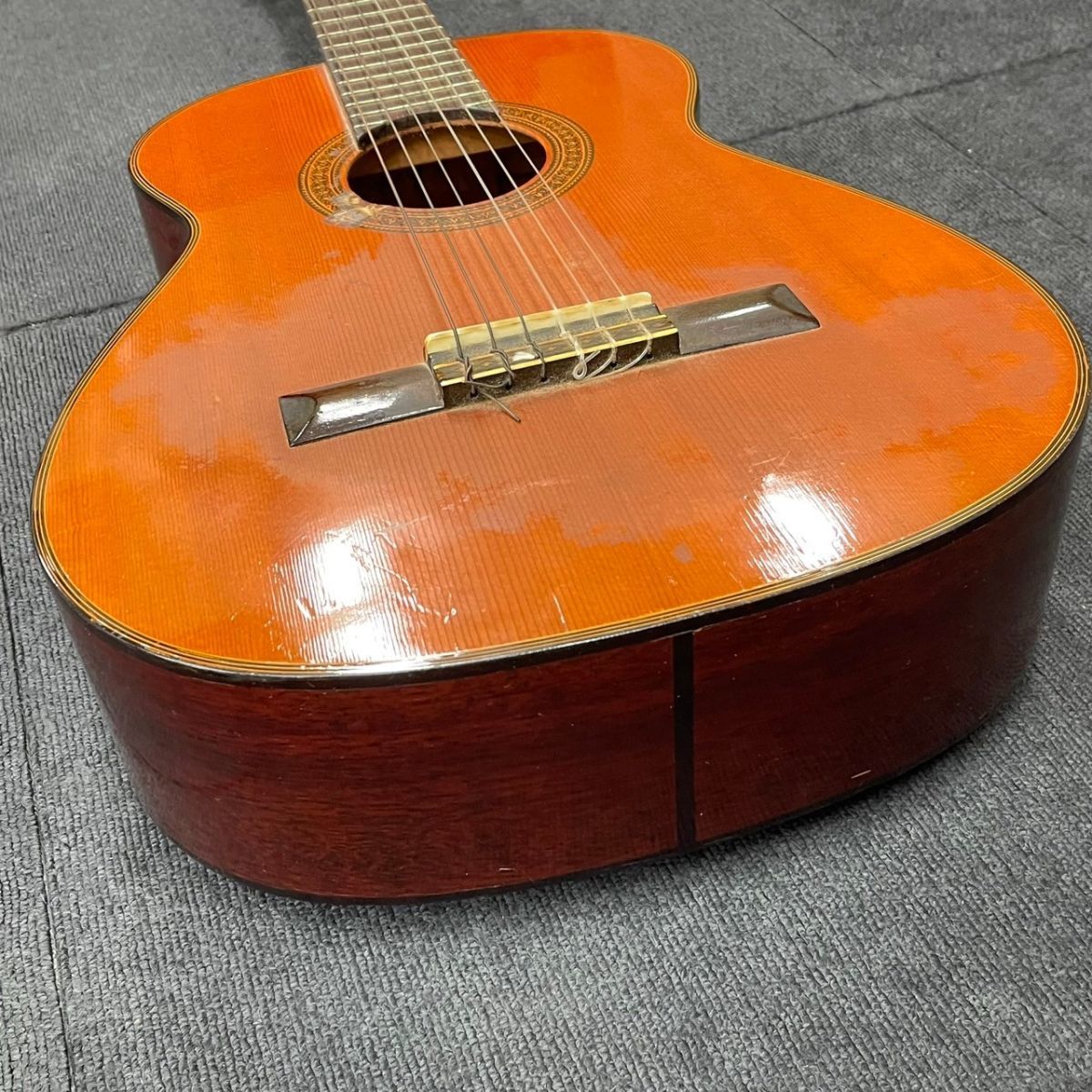 K805-O18-2621 Shinano Guitar シナノ ギター クラッシックギター MODEL No.200 MADE IN JAPAN 日本製 6弦 弦楽器 ソフトケース付き ③_画像10