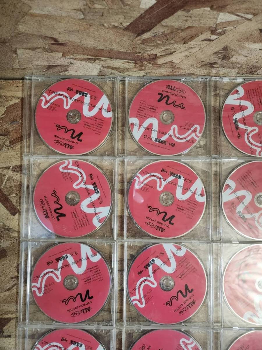 【セガ 音ゲー 初音ミクプロジェクトDIVA DVD ROM 21枚セット】 SEGA Music game Hatsune Miku Project DIVA DVD ROM (No.1605)_画像2