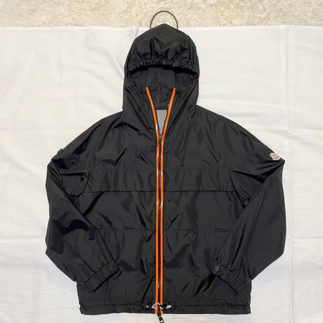 【破格最安値】【レア】MONCLER モンクレール ナイロンパーカージャケット 黒 1の画像1