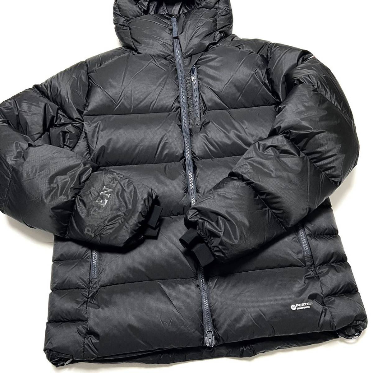L 新品 PYRENEX ピレネックス ダウンジャケット HUDSON 黒 パー L 新品 PYRENEX ピレネックス ダウンジャケット HUDSON 黒 パー