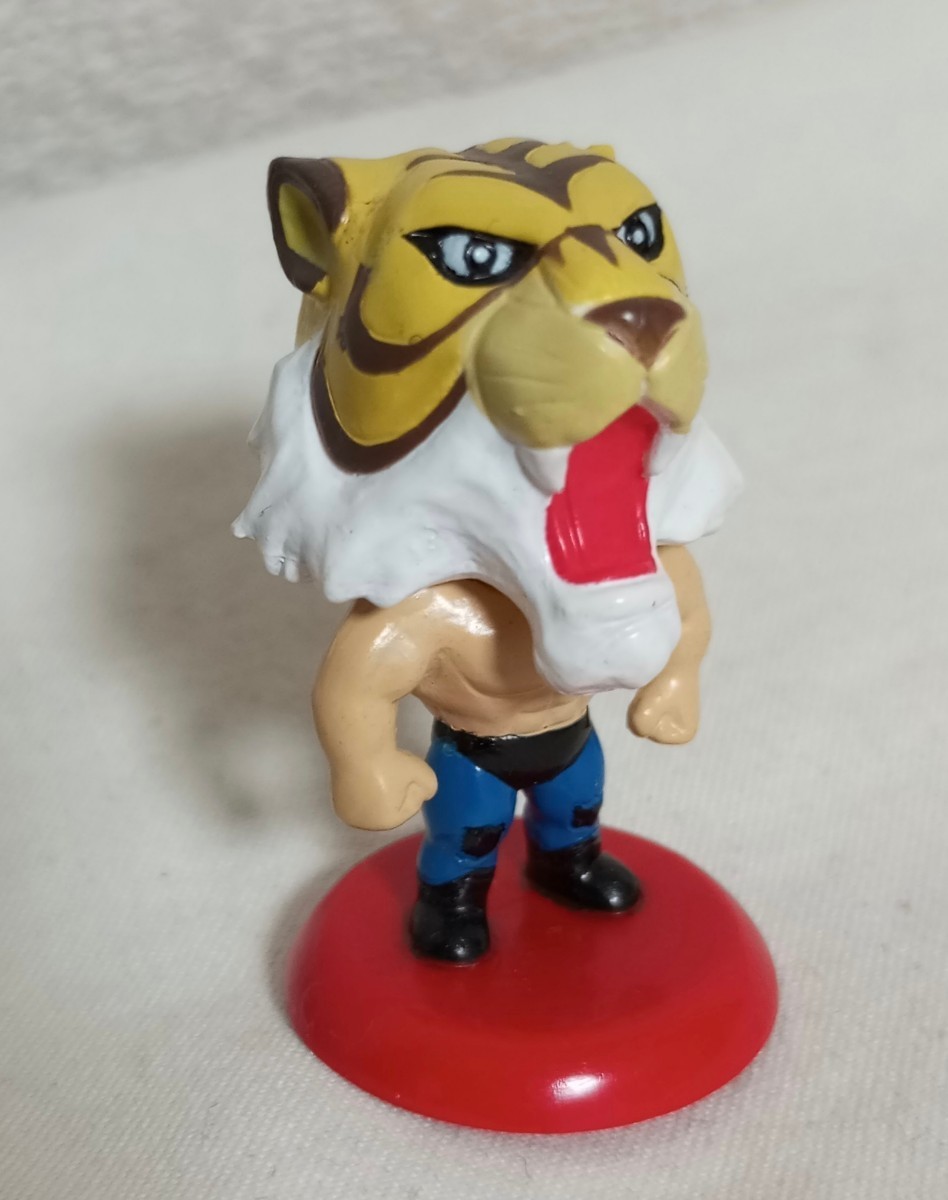  Tiger Mask W figure New Japan Professional Wrestling Kinnikuman mask less la- sofvi laiga- first generation anime hero z.. hole Pro . shelves . inside wistaria 