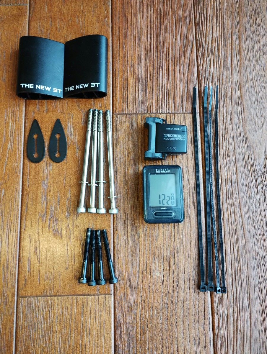 使用品】3T AURA PRO エアロバー DHバー セット|Yahoo!フリマ 使用品】3T AURA PRO エアロバー DHバー セット|Yahoo!フリマ