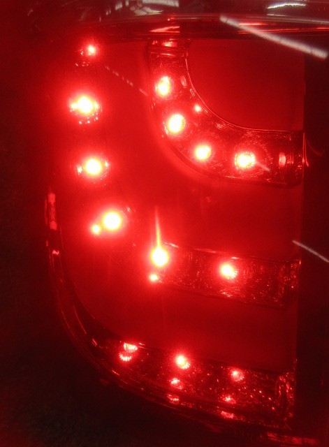 ANH20 アルファード　GEHO HT-HU535 赤/白 フル LED テールランプ フィニッシャー ガーニッシュ 左右 ファイバー_画像6