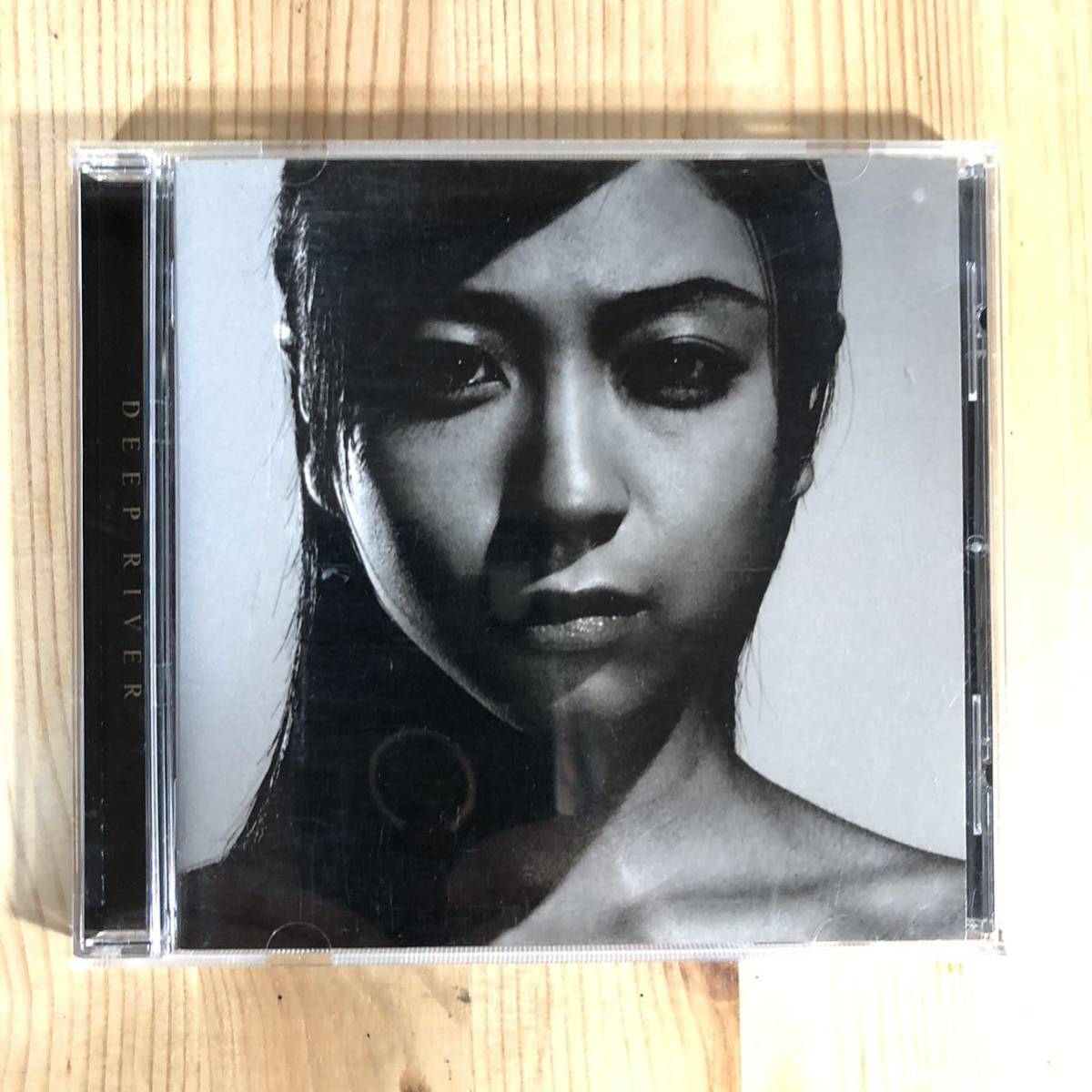 g1228 CD【DEEP RIVER / UTADA HIKARU 宇多田ヒカル】全12曲 帯付_画像1