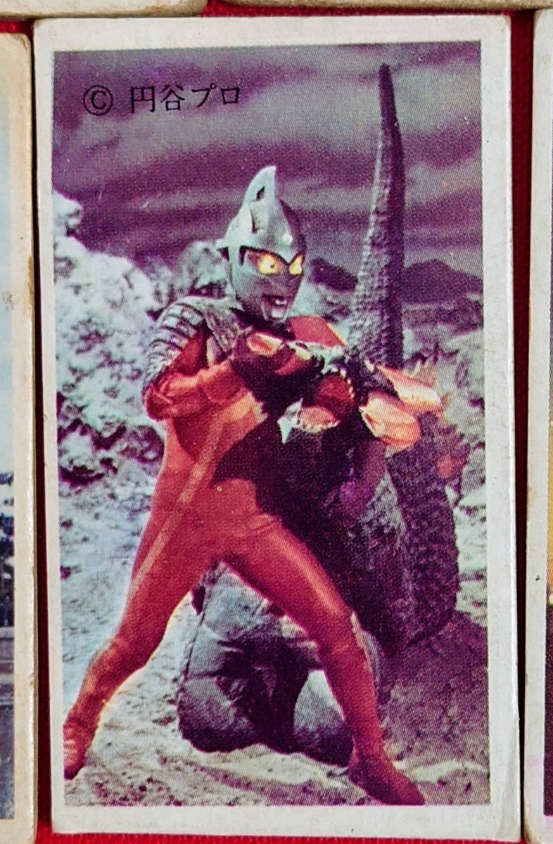  Showa Retro 1967 год Ultra Seven men ko13 листов Ultra Seven . появление сделал монстр . транспортное средство и т.п. ценный . товар. ( спецэффекты герой Ultraman монстр )