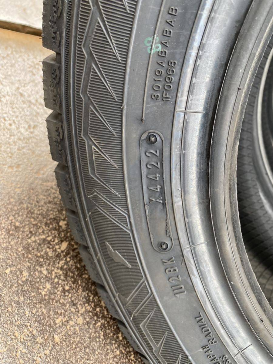 ICE NAVI GOODYEAR 特価品 スタッドレス　アイスナビ8 155/70R13_画像2