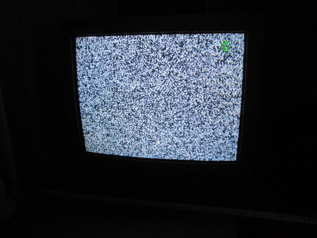 ブラウン管 テレビ　テレビ　リモコン無し　パナソニック　テレ ビデオ　ジャンク品　98年製　ビデオ はこわれています　天板にキズ有　_ブラウン管 テレビ　テレ ビデオ　テレビ　