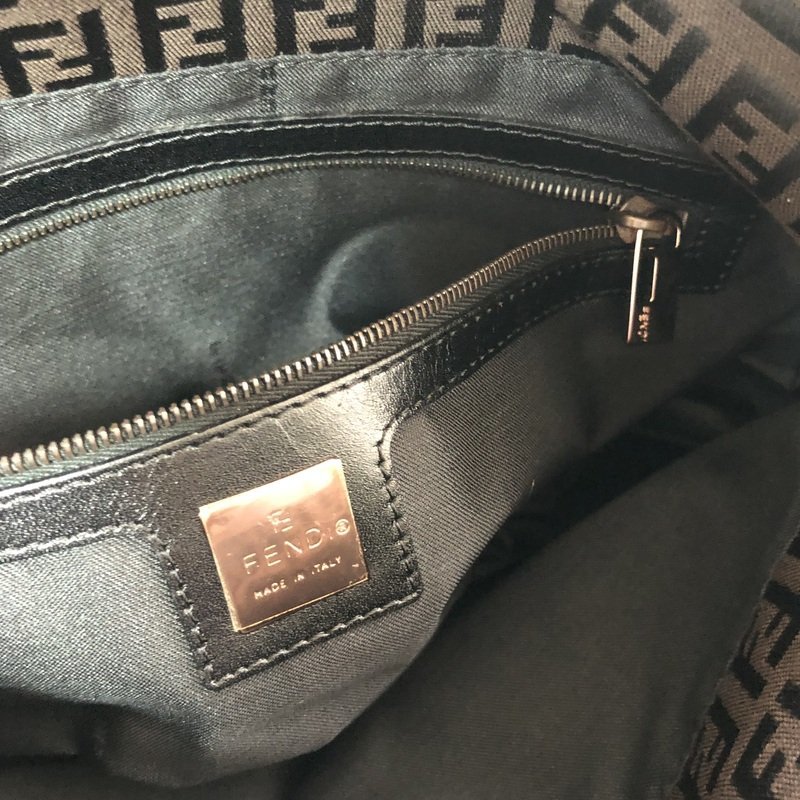 １円～ 極美品 FENDI フェンディ ズッキーノ ズッカ マンマバケット 8BR002 ワンショルダー ピンクゴールド 金具 FF IW312AB02FND_60_画像6