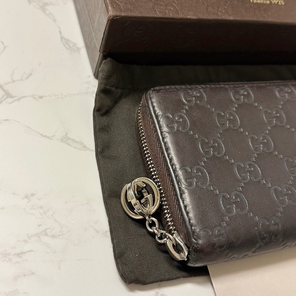 グッチ　GUCCI 財布　長財布　シマレザー　GG金具　ラウンドファスナー　レディース_画像6