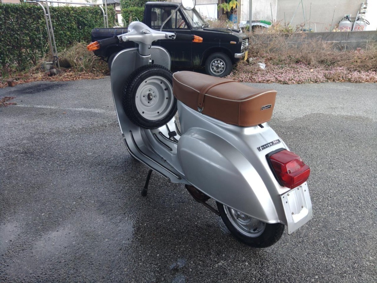 九州発 Vespa ピアジオ ベスパ50s ビンテージ ノンレストア オリジナル 程度極上 1984年式_画像7