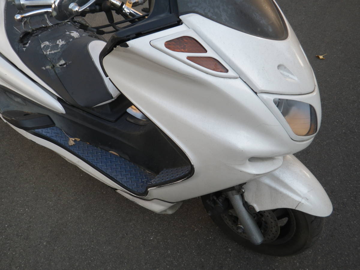 ジャンク！　要修理部品取り車　ヤマハ　マジェスティ250　SG03J　ヨシムラマフラー付き　鍵、書類有_画像5