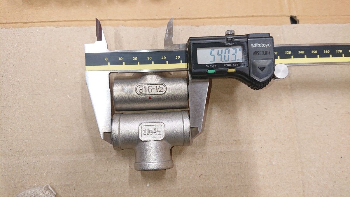 未使用品 配管継手 1/2B ステンレス SUS316や304 エルボ チーズ 未使用品 配管継手 1/2B ステンレス SUS316や304 エルボ チーズ