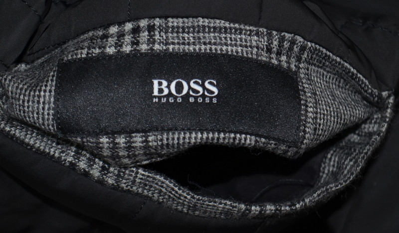 【未使用・新品同様】 HUGO BOSS ヒューゴボス リバーシブルジャケット 44 M程 BIELLA 秋冬 コート内インナー◎ ビジネス◎ メンズ ラスト_画像7