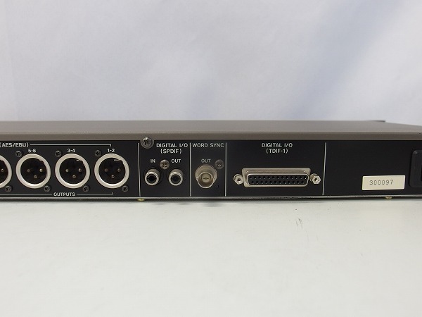 TASCAM DIGITAL AUDIO INTERFACE IF-88AE *395107