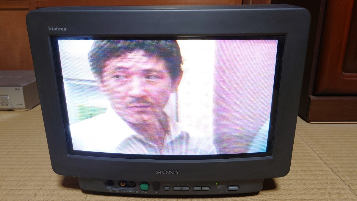 SONY ソニー Trinitron トリニトロン KV-16GW1 16インチ 1995年製 ブラウン管テレビ ※現状渡し/ゲーム使用可！ _画像2