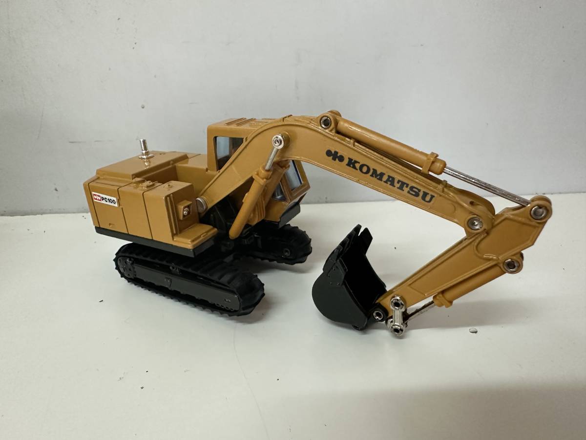 W2◆SHINSEI シンセイ◆コマツパワーショベル PC100 1/48 新星パワーショベル PCシリーズ KOMATSU 建設機械 ミニカー 建設機械 重機 箱付_画像4