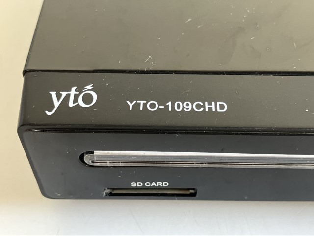 ⑯u211◆YTO◆DVDプレーヤー DVD YTO-109CHD ブラック/黒 リモコン HDMI USB SD CDダビング録音 取扱説明書付き 箱付 通電OK_画像5