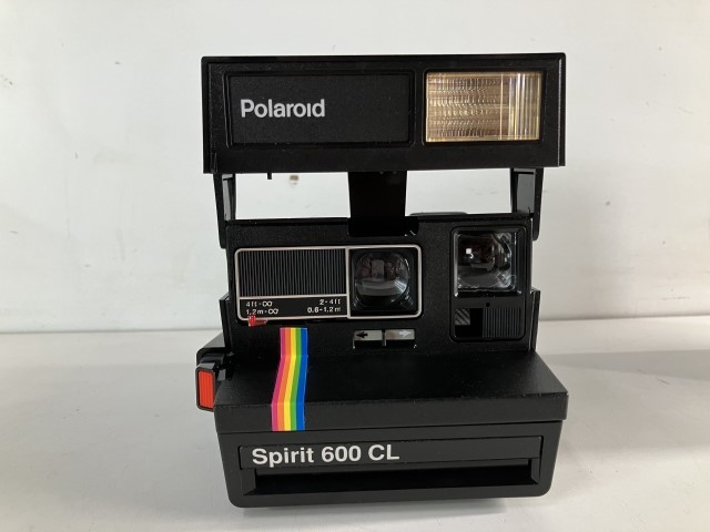 Cu262◆Polaroid ポラロイドカメラ◆インスタントカメラ カメラ ストロボ内蔵 Spirit 600 CL 0.6-1.2m 600シリーズカメラ 未使用 箱付_画像2