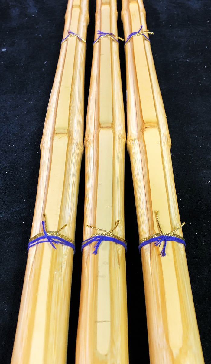 [.] kendo доспехи бамбуковый меч чуть более . обработка кожа осталось .. поверхность стружка старый меч рисунок futoshi type 30mm 39 мужчина . использование 3 шт. комплект 