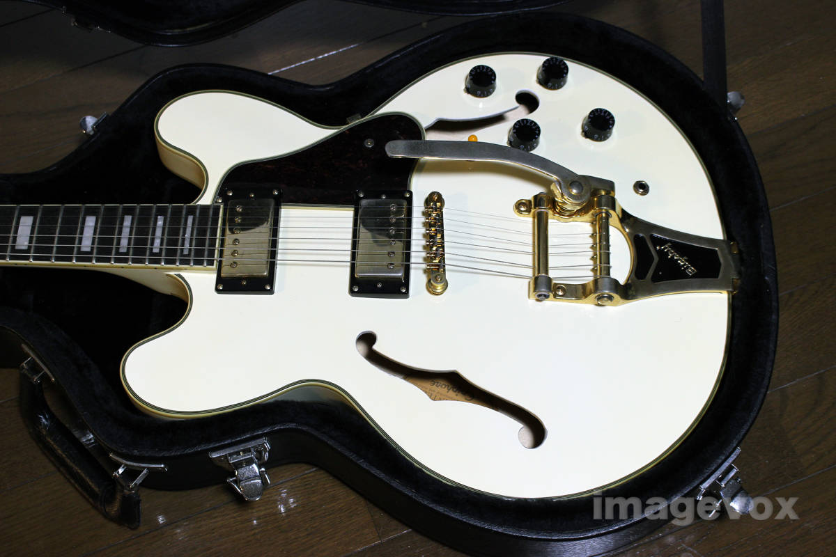 ★Epiphone Limited Edition 　ES-355　White ／　エピフォン　ES-355　 レアな白色_画像2
