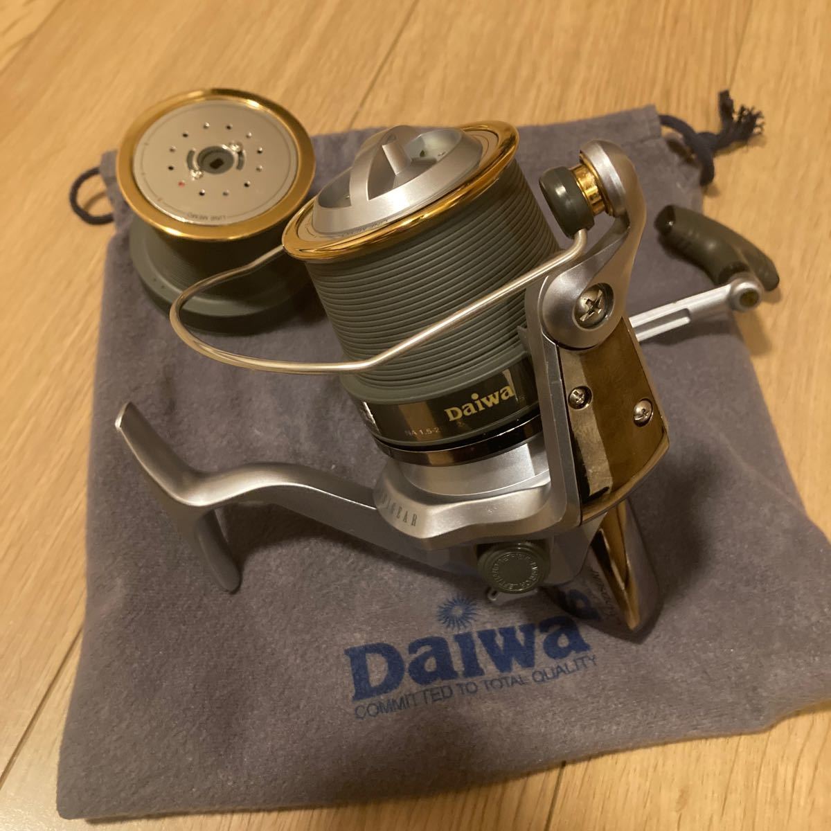 ダイワ リール DAIWA グランドサーフ35 GRANDSURF スピニング　替スプール付き_画像9