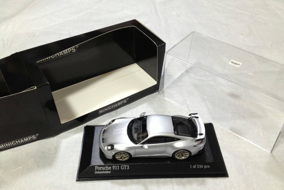 ■MINICHAMPS■ミニチャンプス■PORSCHE 911 GT3■ポルシェ911■銀■1/43■13■_画像7