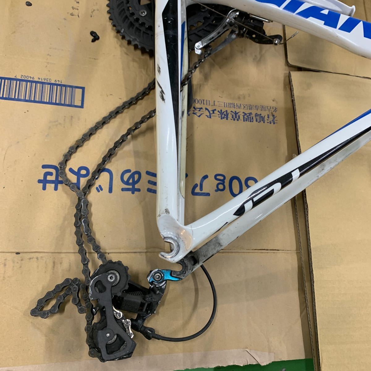 KN-1208 激安 自転車 ロードバイク GIANT COMPOSITE TCR SHIMANO 105 現状品_画像5