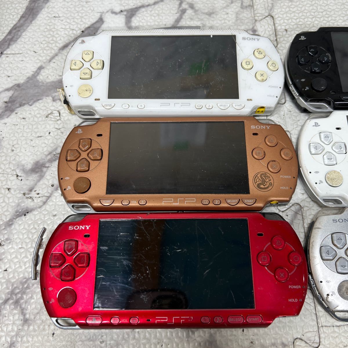 MYG-839 激安 ゲー厶機 PSP 本体 SONY PSP-3000 PSP-2000 PSP-1000 動作未確認 6点 まとめ売り ジャンク 同梱不可_画像2