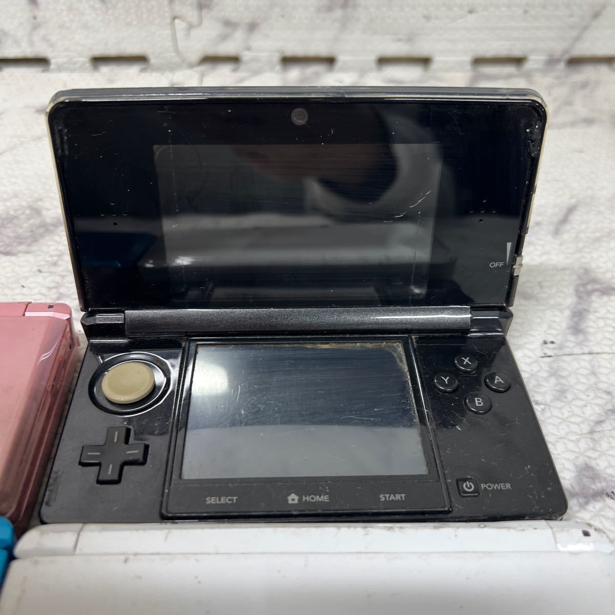 MYG-877 激安 ゲー厶機 本体 Nintendo 3DS 動作未確認 4点 まとめ売り ジャンク 同梱不可_画像5