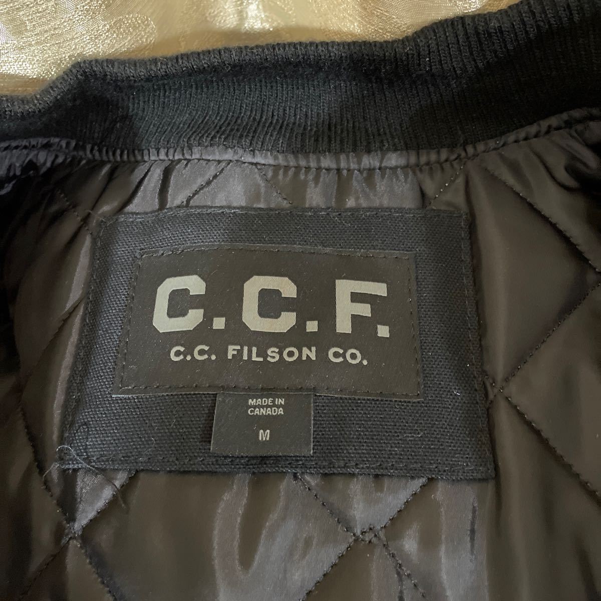 フィルソン FILSON CCF ワークベスト ジャケット サイズM ブラック カナダ製 中綿 キルティング キャンバス_画像3