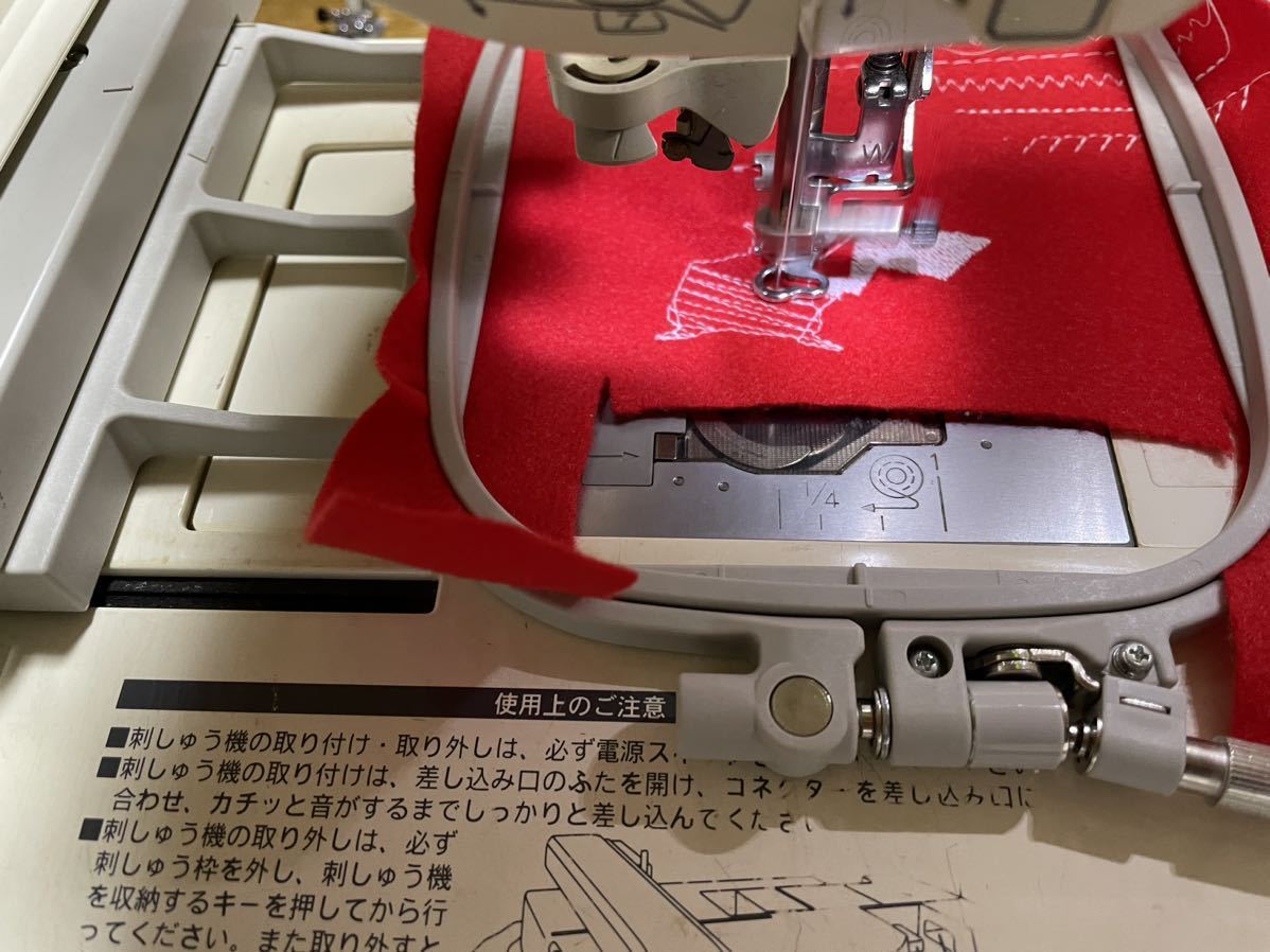 ミシン コンピューターミシン brother イノヴィス D300 刺繍機付 ミシン コンピューターミシン brother イノヴィス D300 刺繍機付