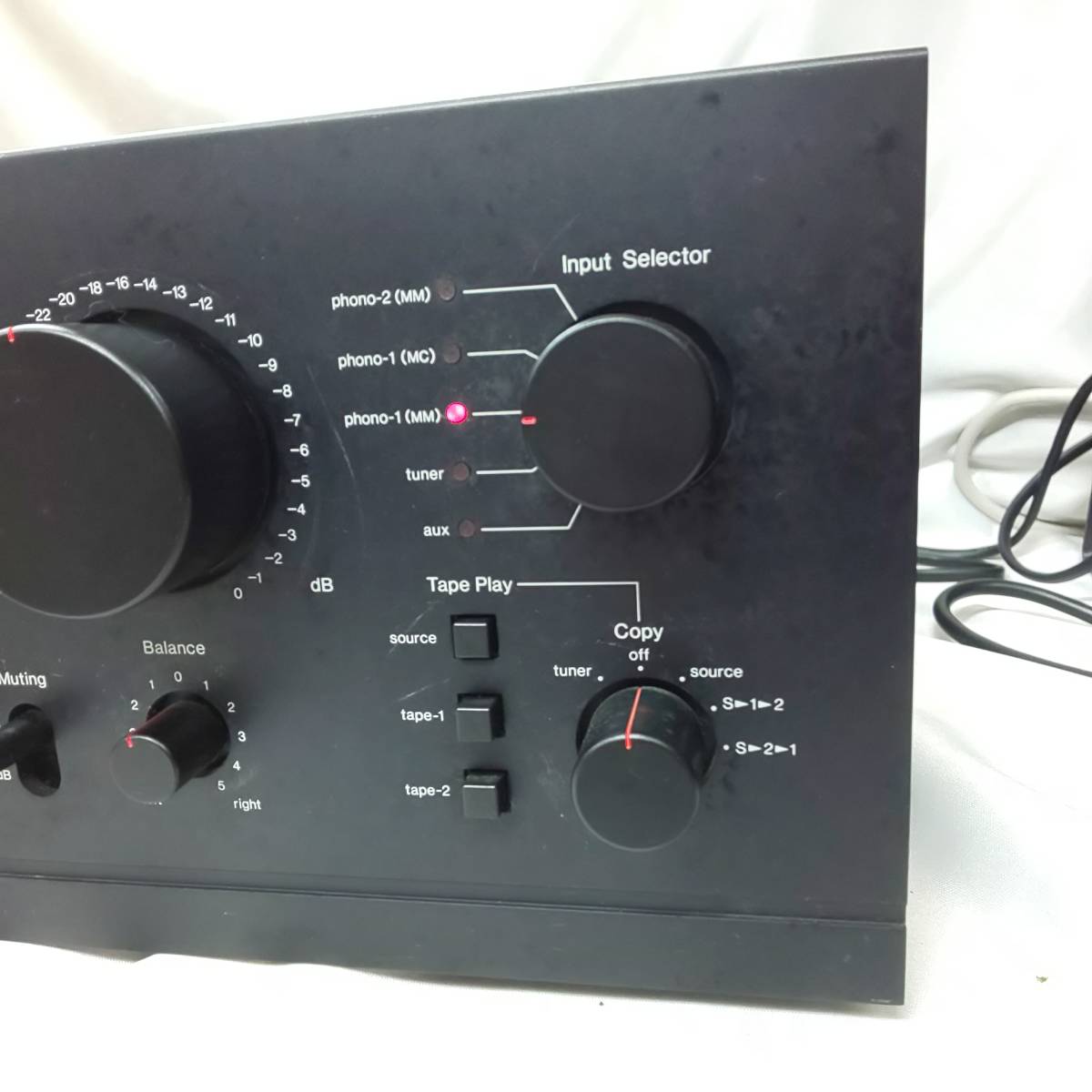 ◎サンスイ◎SANSUI AU-D907 DCプリメインアンプ ダイアモンド作動回路搭載 通電確認済 即発送_画像4