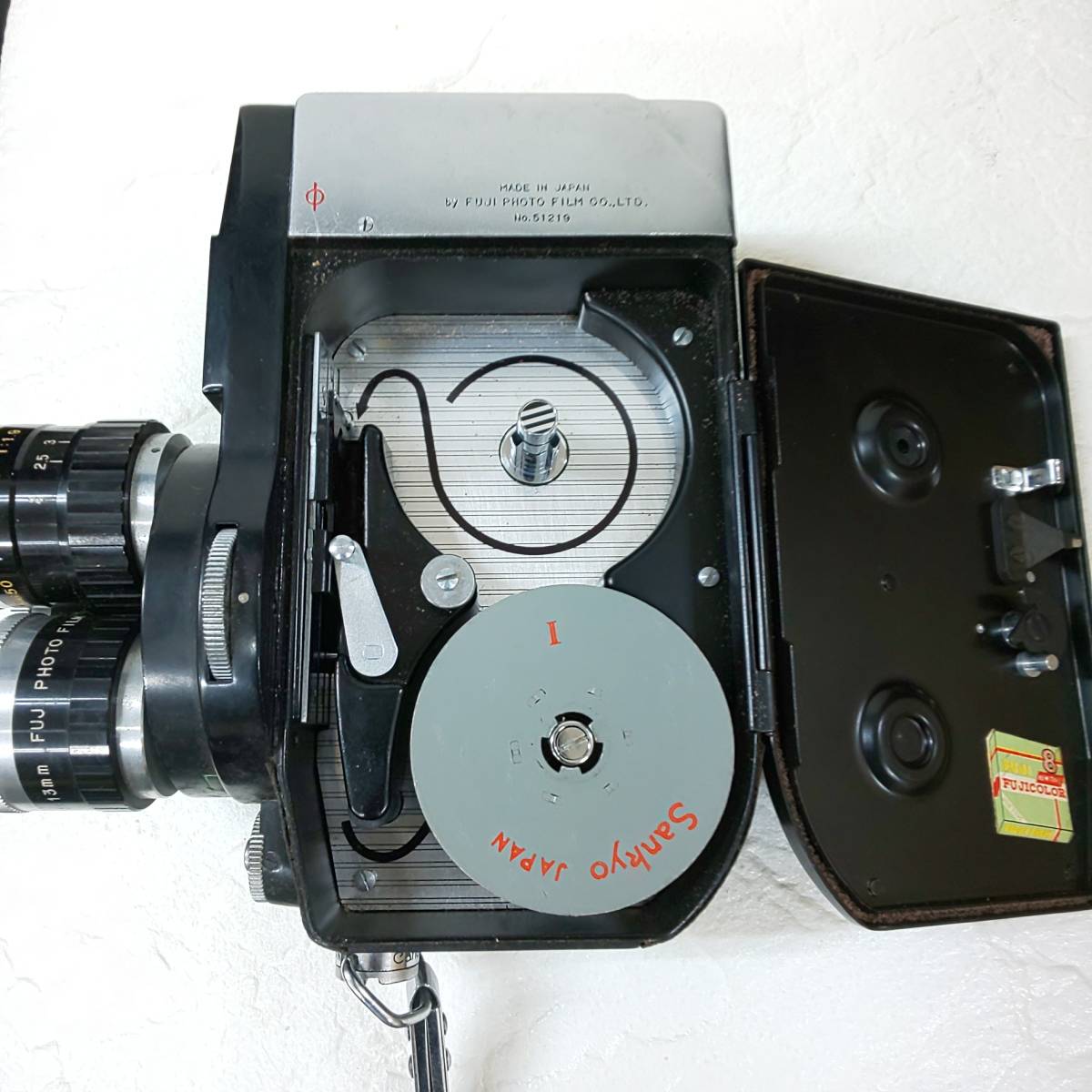 ◎フジカ◎FUJICA 8 T3 3本ターレット型 8mmフィルムカメラ / FUJINON 1:1.9 f=26mm f=13mm f=6.9mm 激レア 即発送_画像5