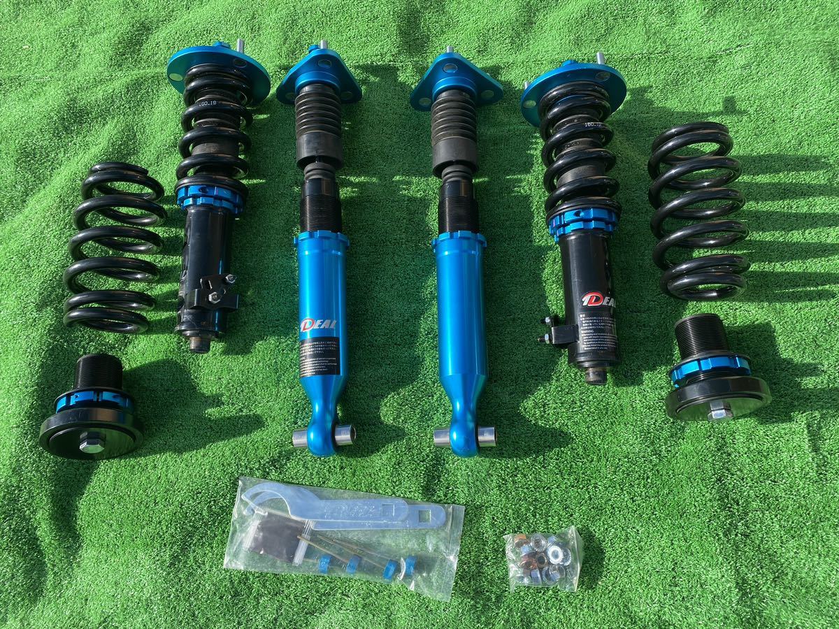 美品 220 クラウン ハイブリッド RS 4WD用 AZSH21 IDEAL TRUEVA 美品 220 クラウン ハイブリッド RS 4WD用 AZSH21 IDEAL TRUEVA