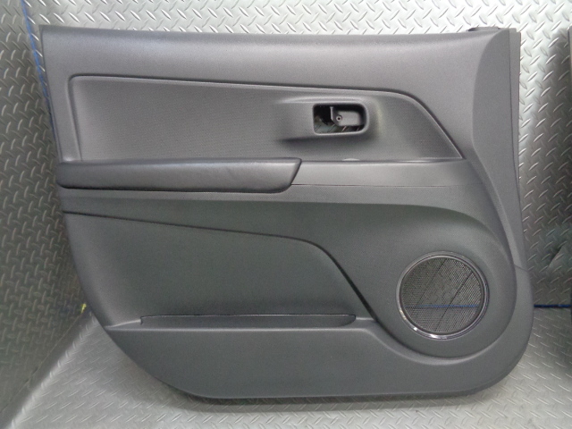 希少! 美品 QNC20 QNC21 QNC25 bB 後期 純正 レザー 革 ドア トリム 内張り パネル 1台分 検索) ヘッドライト グリル マフラー 車高調 社外_1650x320x915 130kg