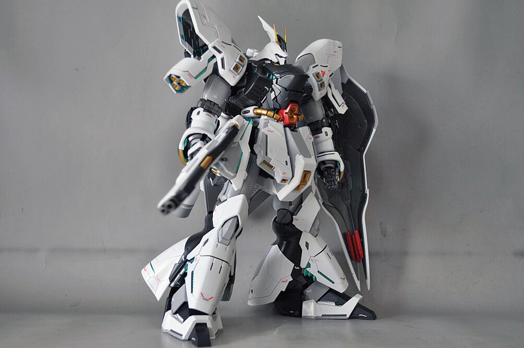 ☆1/100 MG アムロ専用サザビー Ver.Ka νガンダムカラー 塗装済完成品☆_画像5