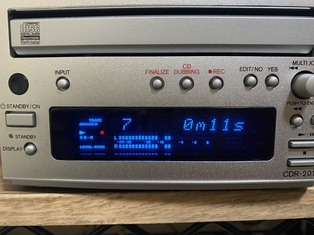 Onkyo CDレコーダー　CDデッキ　動作品　レコーダーリモコン付き_画像2