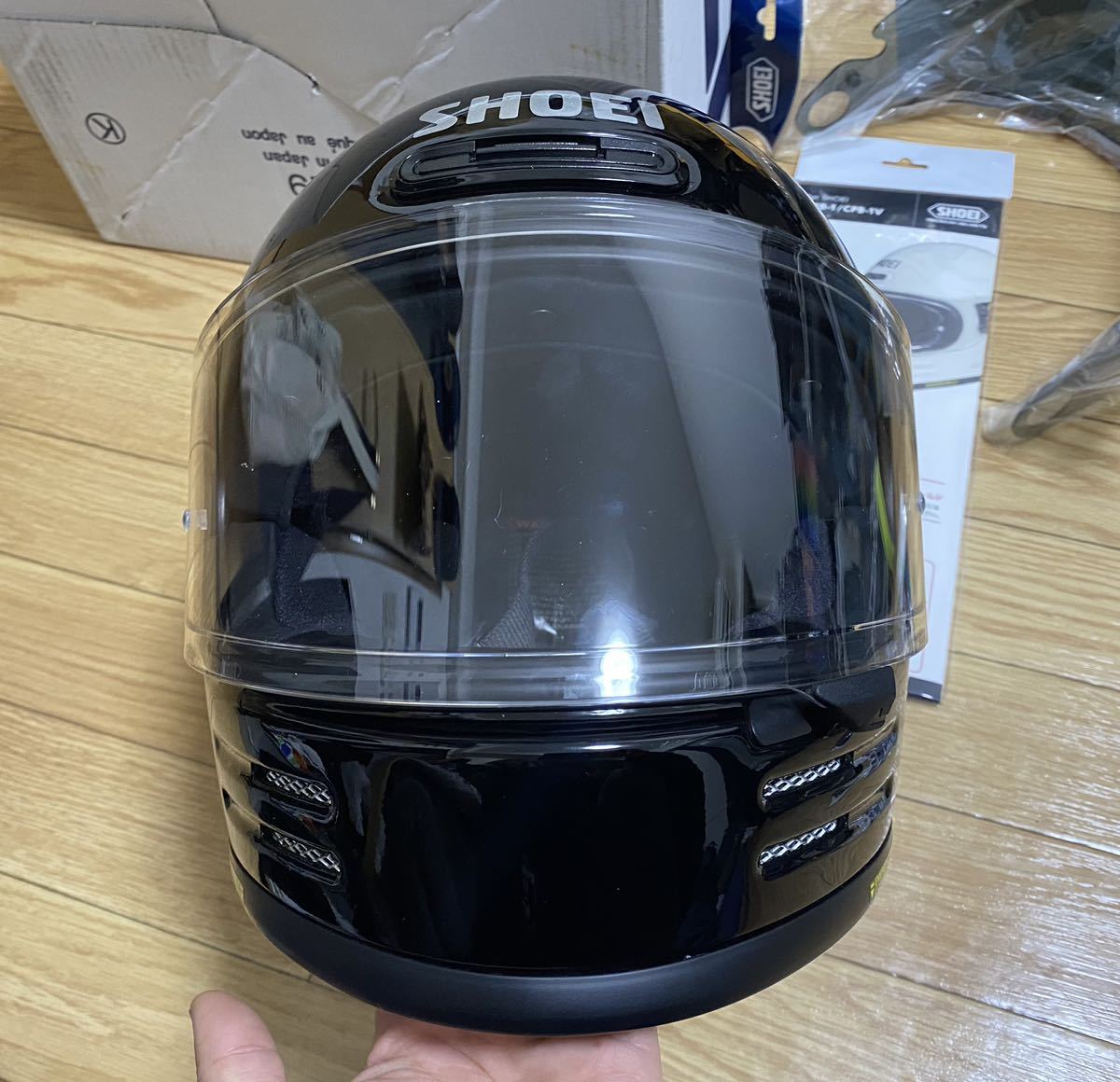 美品 SHOEI フルフェイスヘルメット グラムスター Glamster ブラック Mサイズ(57-58cm) Dスモークシールド付き 22年10月製造_画像4