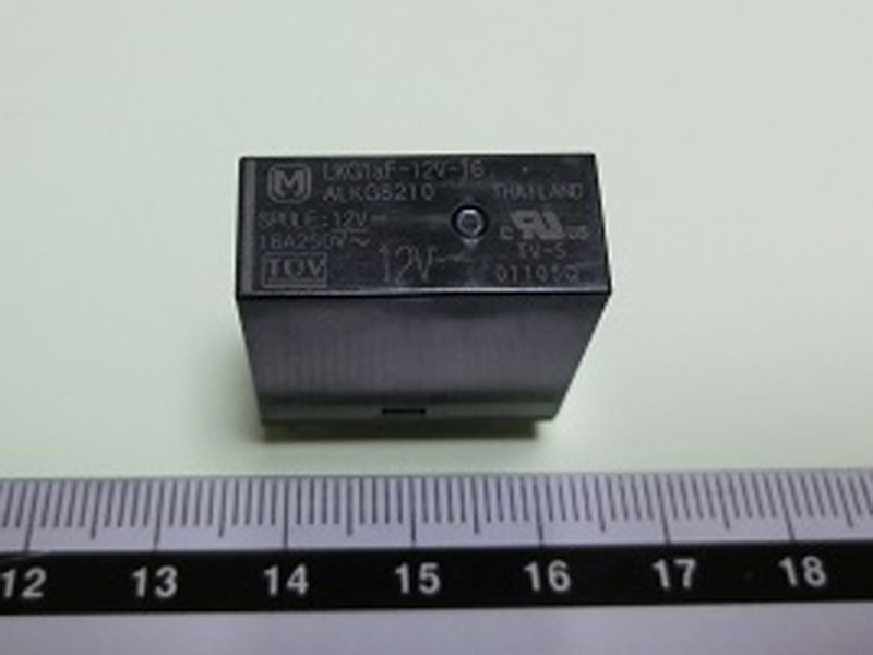 リレー LKG1AF-12V-16 (20個) パナソニック (Panasonic) (出品番号220-20）_画像1