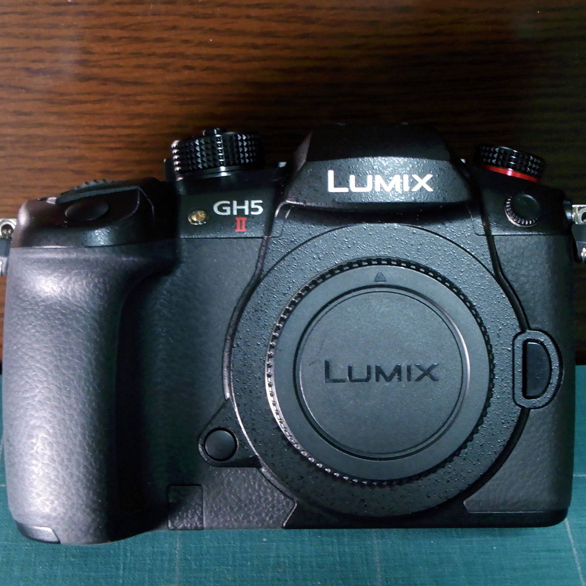 【美品 新品保証残5カ月 ショット数2053】LUMIX DC-GH5M2 Panasonic（パナソニック） ※GH5ii ※マイクロフォーサーズ ※Olympusレンズにも_画像1