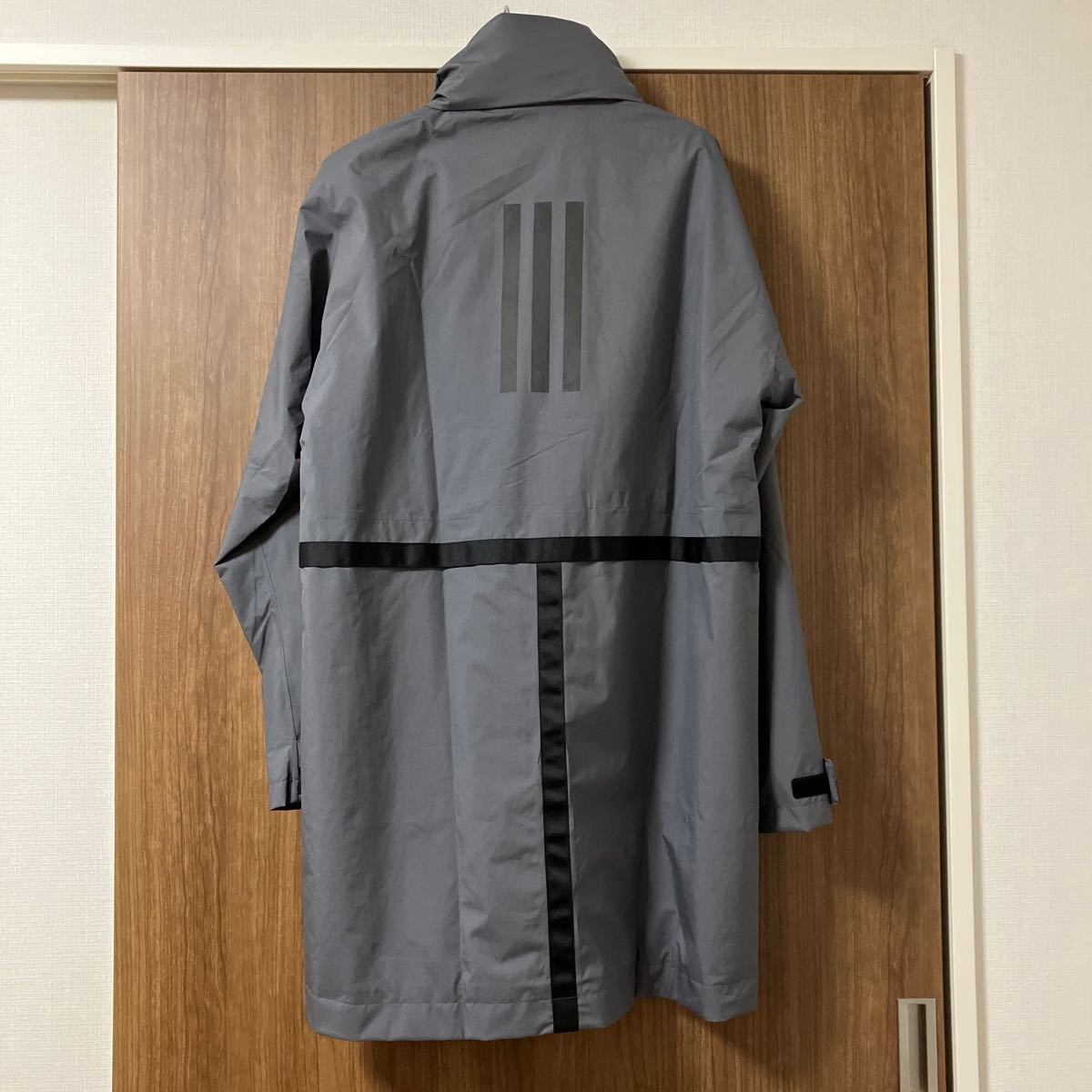 adidas レインコート Urban Parka RAIN.RDY グレー系　防水加工　サイズM 1回着用のみ_画像2