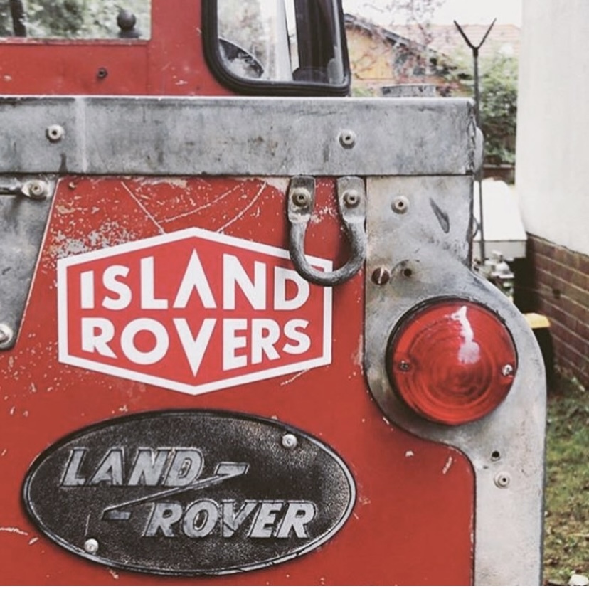 ISLAND ROVERS 小 赤 ステッカー アイランド ローバーズ UK ランドローバー レンジローバー ディフェンダー イヴォーク ディスカバリーの画像5