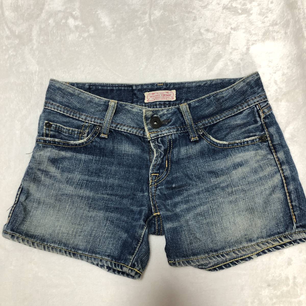 WS0467 大人可愛い MOUSSY VINTAGE レディース ショートパンツ 日本製 かわいい 24 コットン ヴィンテージ 人気 ダメージ 刺繍_画像1