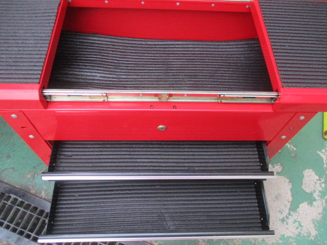 E845/美品 スライド天板 引き出し 赤 工具ケース ツールカート 工具箱 ツールワゴン 引き取り歓迎 発送可_画像4