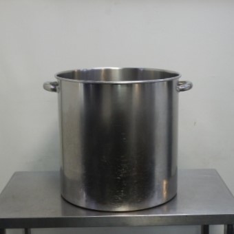 (底へこみ)ステンレス 寸胴 鍋 ふたなし 両手 45cm 深45cm 70L 5.99kg キッチンポット パイプ手付 手53mm 外寸φ470 H455mm