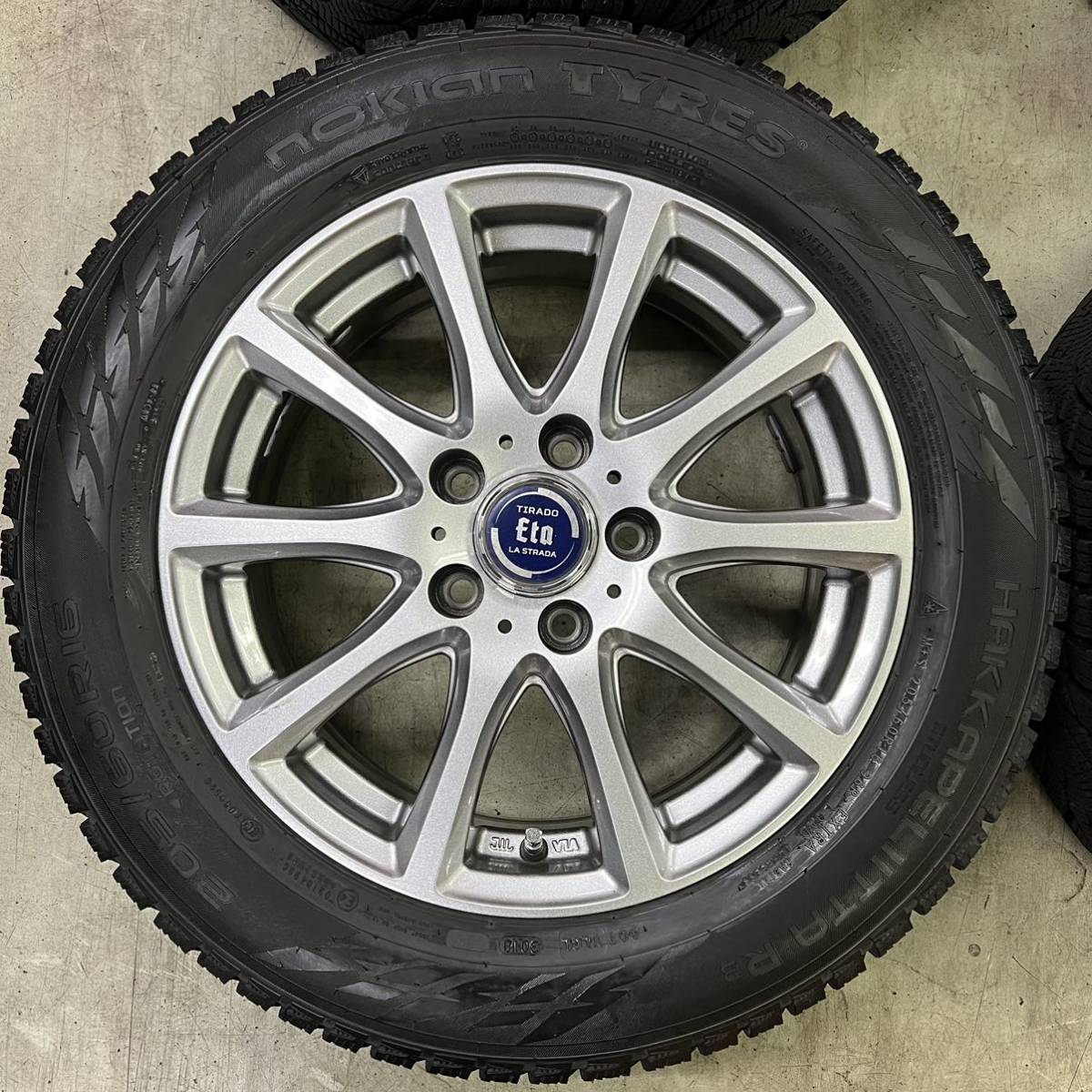 送料無料！　205/60R16 中古　スタッドレスタイヤ　ホイール　セット　16x6.5J 114.3/5H ET48 ノア VOXY ステップワゴン　アクセラ　等_画像5