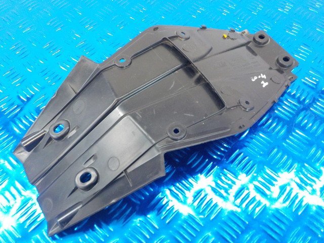 HS7●○　中古　純正　KTM　390　デューク　リアフェンダー　　　　5-11/30（ま）_画像4