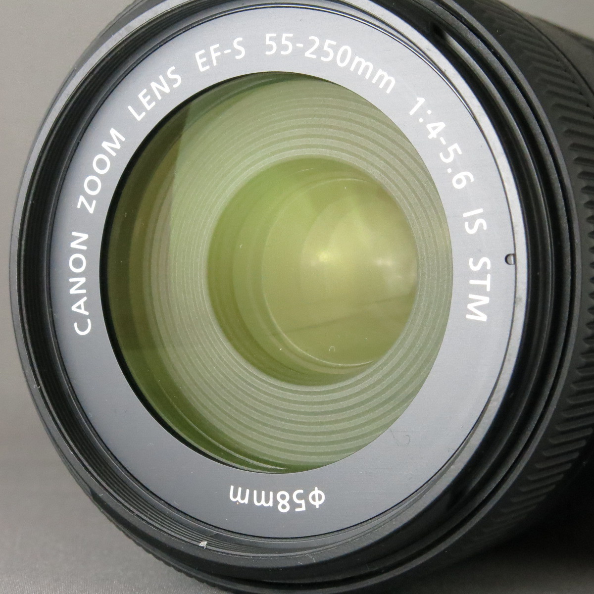 【新品同様】Canonキャノン　キヤノン　EF-S55-250mmF4-5.6IS STM　キヤノンＥＦマウントAPS-Cサイズセンサー用★NO.7774_画像6